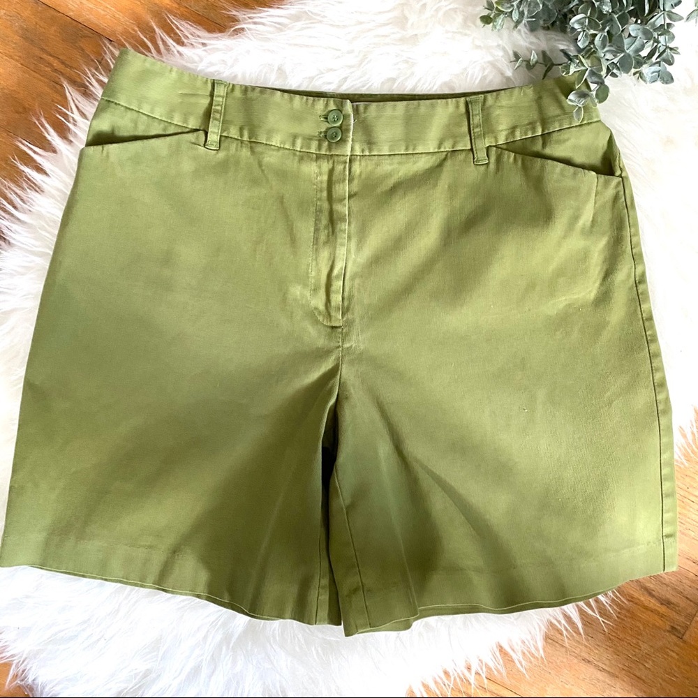 Charter Club golf collection Green shorts